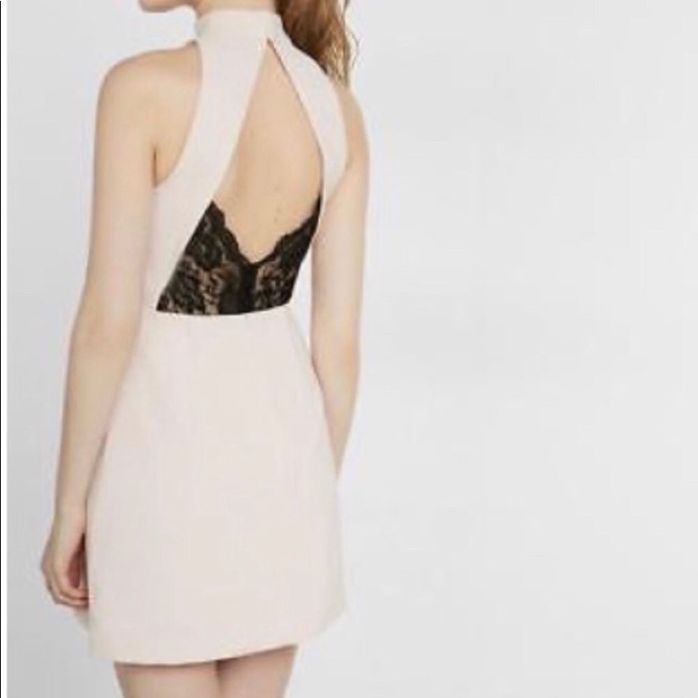 Express dress 👗 súper cute and dry clean